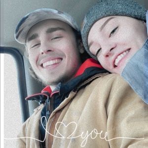 Meet your Posher, Valentina